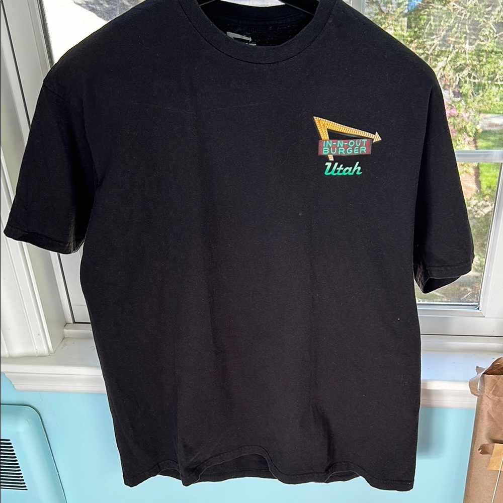 In & Out Burger  Utah XL T-shirt